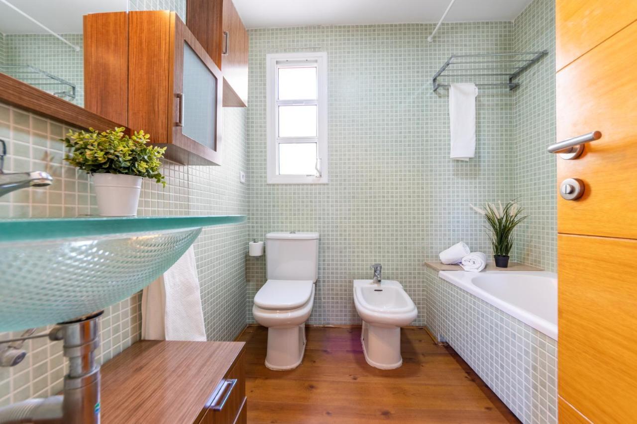 Wooow!!! Atic Centric Amb Terrassa Apartman Tarragona Kültér fotó