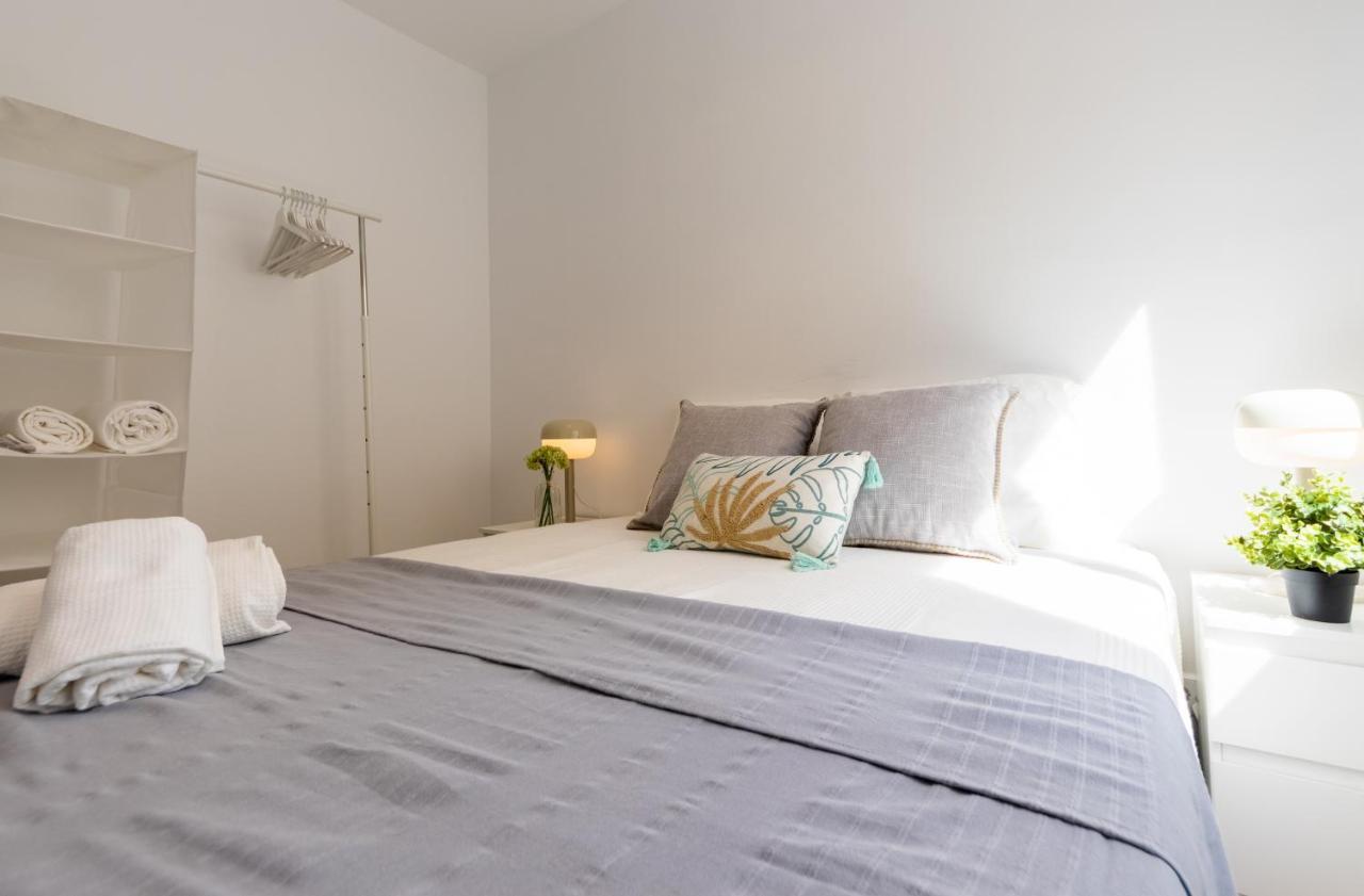 Wooow!!! Atic Centric Amb Terrassa Apartman Tarragona Kültér fotó