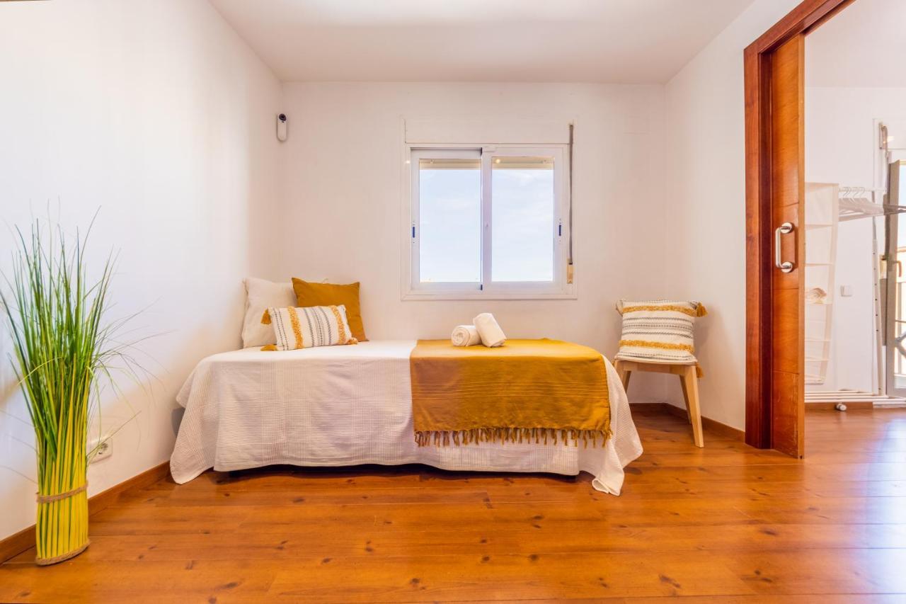 Wooow!!! Atic Centric Amb Terrassa Apartman Tarragona Kültér fotó